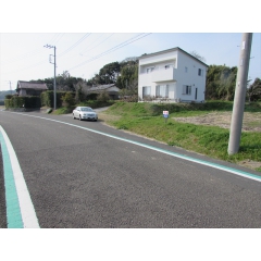 南房総市西原の物件詳細｜日当りの良い南道路
嶺南学園400ｍ【房総不動産ネットワーク】【外観2】